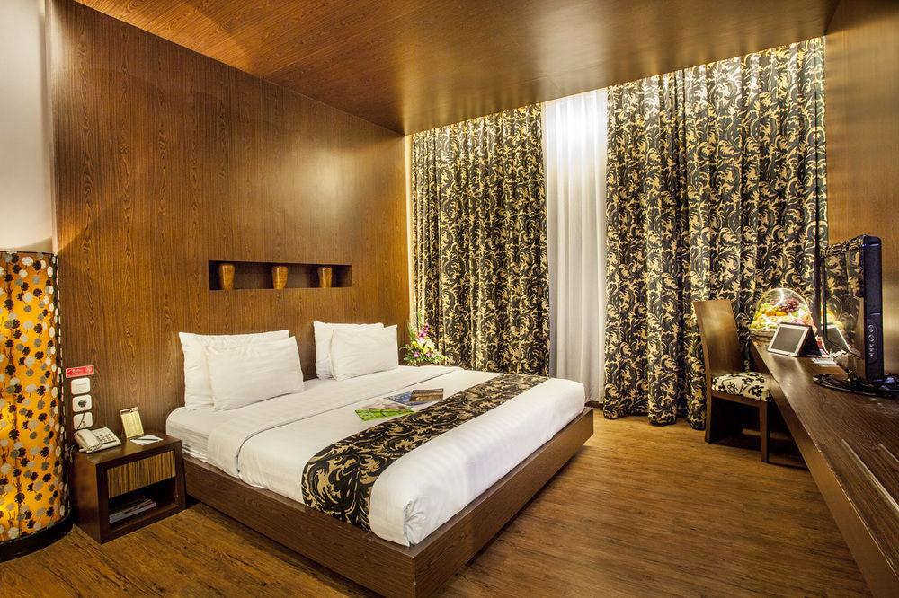 Collection O 991 D'Batoe Boutique Hotel Бандунг Экстерьер фото