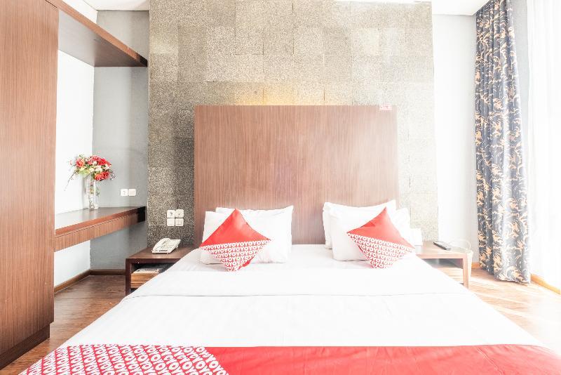 Collection O 991 D'Batoe Boutique Hotel Бандунг Экстерьер фото